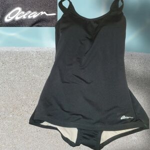 OCEAN by DOLFIN Aquashape one piece athletic swimsuit black 34/8